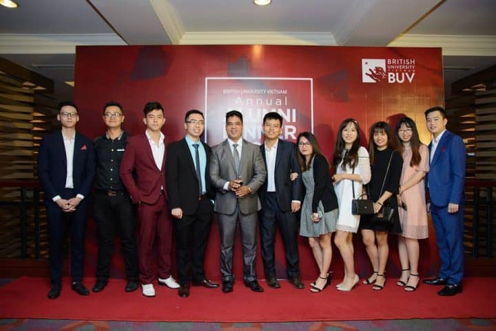 Lễ Tốt nghiệp của Sinh viên Trường Đại Học Anh Quốc Việt Nam, chương trình Thạc sĩ Quản trị Kinh Doanh (MBA), Khóa 2023