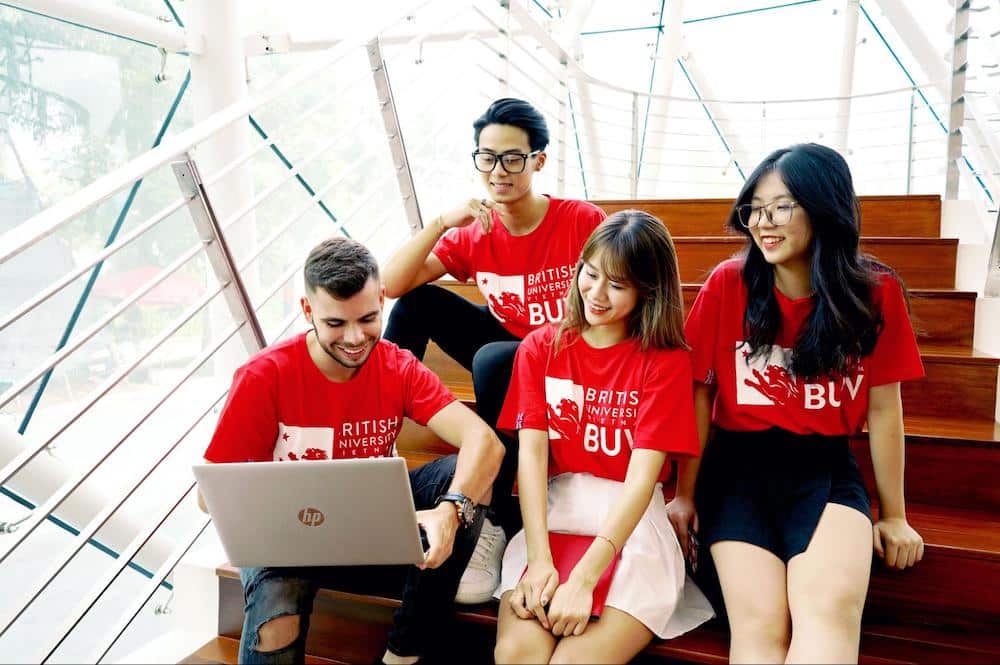 Sinh viên tốt nghiệp Tài chính Quốc tế có nhiều cơ hội làm việc trong lĩnh vực Tài chính với phạm vi trong nước và ngoài nước